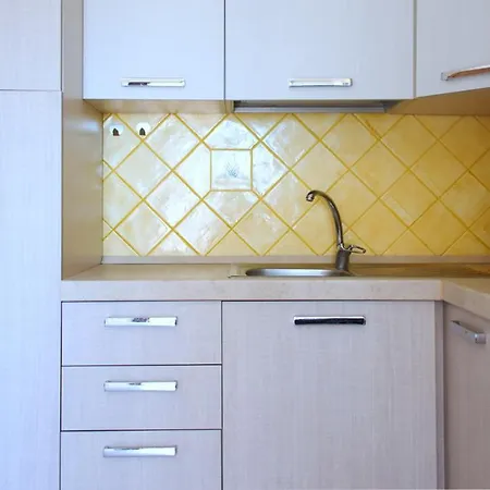 Italianway - Piazza Ungheria 9 Apartment