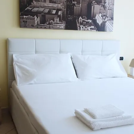 Italianway - Piazza Ungheria 9 Apartment Oristano